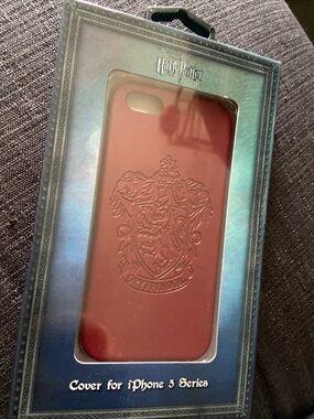 Warner Bros. Gryffindor Maroon iPhone 5 Series Case